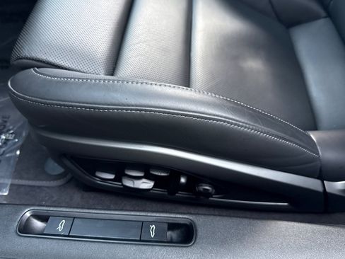 Used 2021 Porsche 911 Carrera image 15