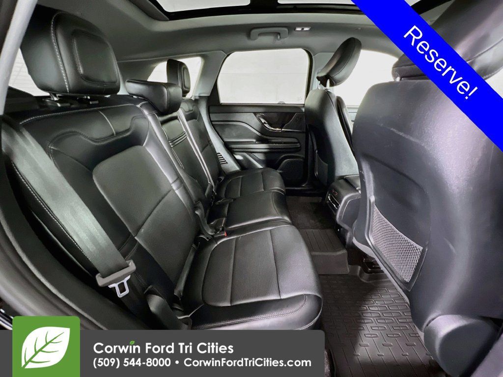 Used 2022 Lincoln Corsair Reserve w/ Equipment Group 201A AWD/4WD image 16