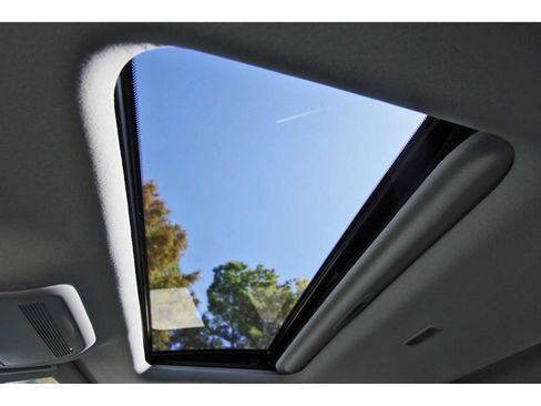 Used 2025 MAZDA CX-30 AWD 2.5 S w/ Preferred Package image 22