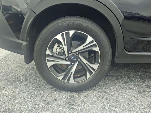 Certified 2024 Subaru Crosstrek 2.0i Premium image 8