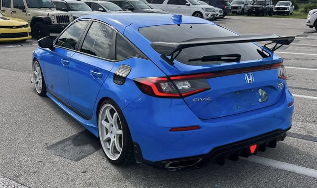 Used 2024 Honda Civic Sport Touring image 2