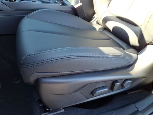 New 2026 Subaru Outback Premium image 10