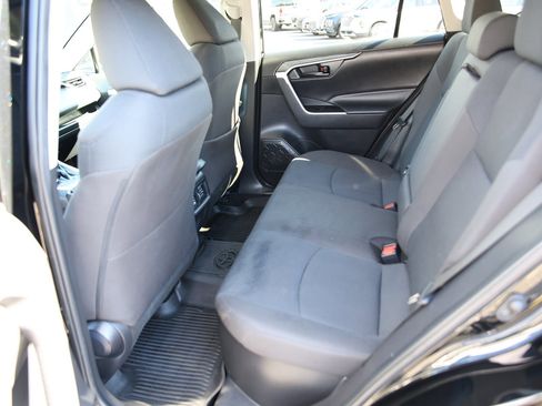Used 2023 Toyota RAV4 LE image 21