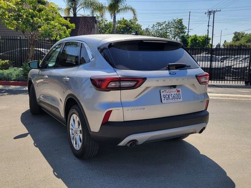 Used 2023 Ford Escape Active FWD image 2