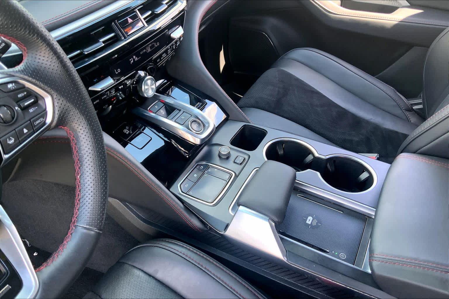 Used 2024 Acura MDX A-Spec AWD/4WD image 17