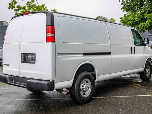 Used 2023 Chevrolet Express 2500 Extended w/ Driver Convenience Package image 6