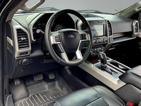 Used 2017 Ford F150 Lariat w/ Equipment Group 501A Mid AWD/4WD image 20