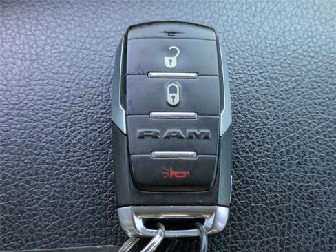 Certified 2023 RAM 1500 Big Horn image 30