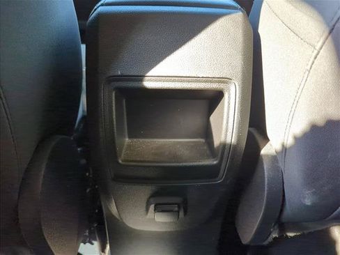 Used 2017 Ford Escape S FWD image 21