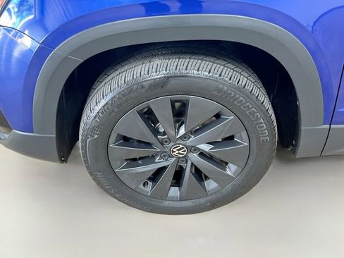 Used 2022 Volkswagen Taos S image 28