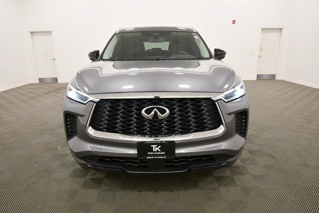 Used 2025 INFINITI QX60 Luxe AWD/4WD image 11