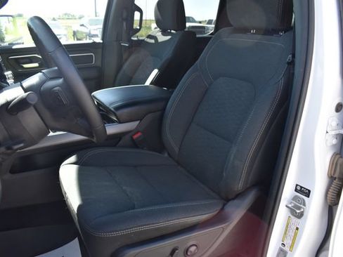 Used 2025 RAM 1500 Big Horn AWD/4WD image 15