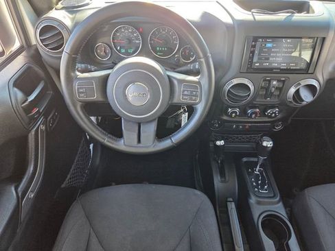 Certified 2018 Jeep Wrangler Unlimited Sport S image 13