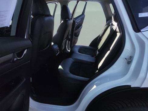 Used 2021 MAZDA CX-5 Touring image 15