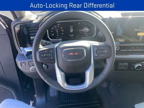 New 2026 GMC Sierra 1500 Elevation image 12