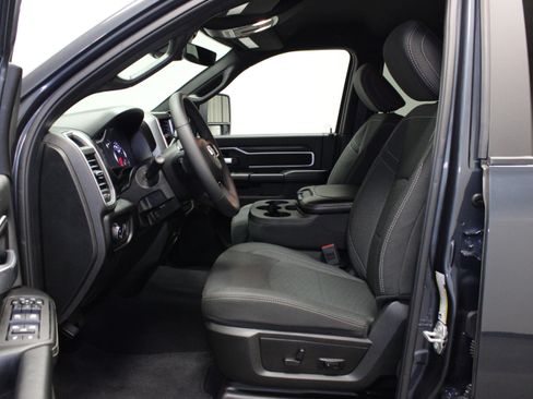 Used 2026 RAM 2500 Big Horn AWD/4WD image 18