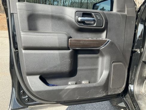 Used 2021 Chevrolet Silverado 1500 LT w/ Z71 Off-Road Package image 17