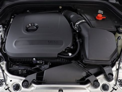 New 2026 MINI Cooper 2-Door Hardtop image 22