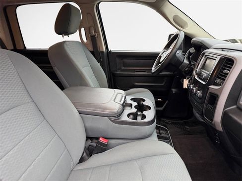 Used 2015 RAM 1500 Express image 24