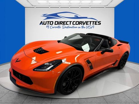 Used 2019 Chevrolet Corvette Grand Sport RWD image 1