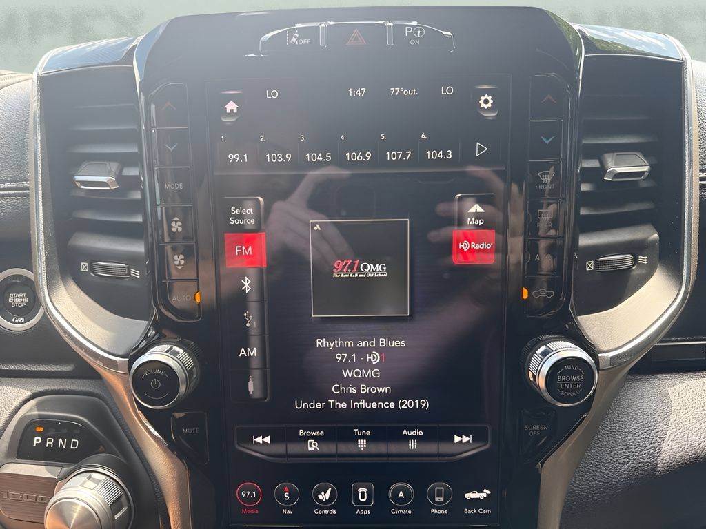 Used 2019 RAM 1500 Laramie RWD image 20