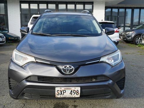 Used 2016 Toyota RAV4 LE FWD image 4