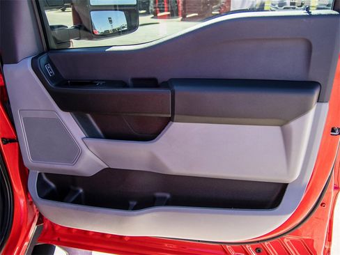 Used 2024 Ford F350 XL w/ FX4 Off-Road Package image 19