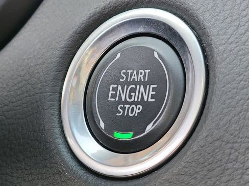 Certified 2023 Cadillac XT4 Luxury w/ Cold Weather Package image 36