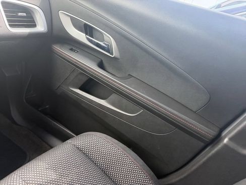 Used 2011 Chevrolet Equinox LT AWD/4WD image 33