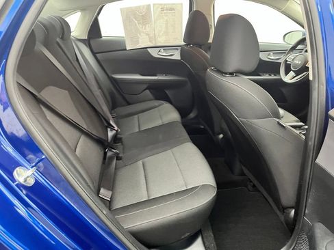 Used 2023 Kia Forte LXS w/ LXS Technology Package FWD image 34