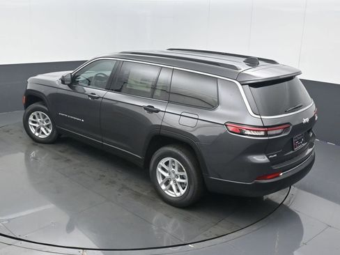 New 2026 Jeep Grand Cherokee L 4WD image 40