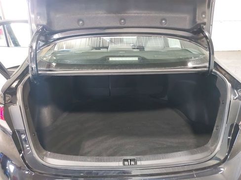 Used 2024 Toyota Corolla SE FWD image 12