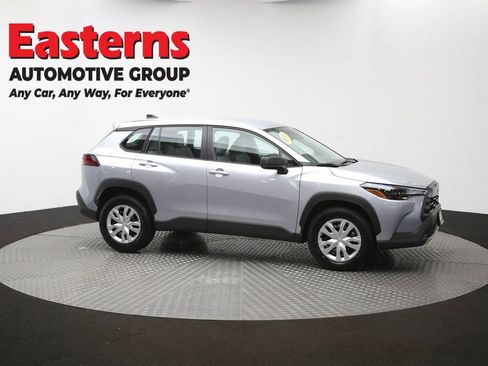 Used 2026 Toyota Corolla Cross L FWD image 45