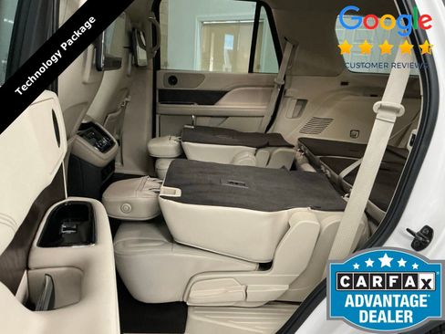 Used 2018 Lincoln Navigator Select w/ Technology Package RWD image 20