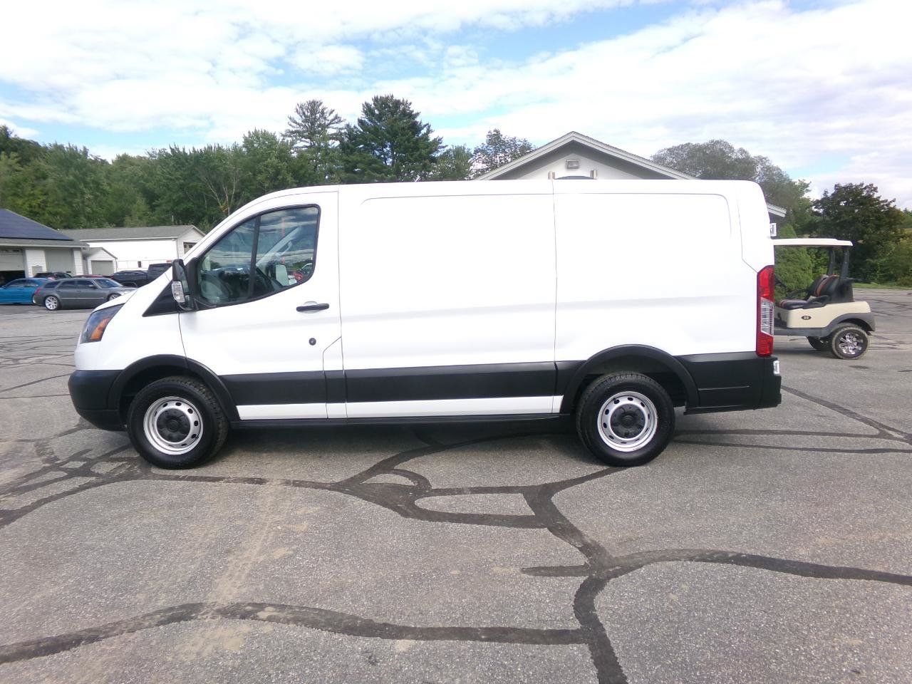 Used 2019 Ford Transit 150 130 Low Roof RWD image 14