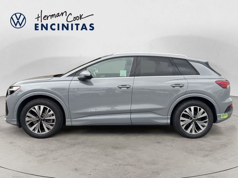 Used 2023 Audi Q4 e-tron Premium Plus w/ Premium Plus RWD image 2