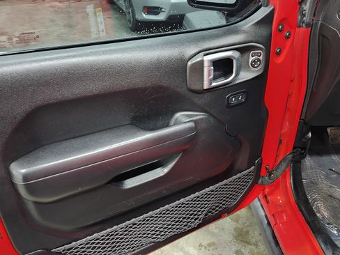 Used 2020 Jeep Wrangler Unlimited Sport S image 21