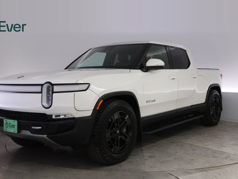 Used 2023 Rivian R1T Adventure AWD/4WD image 2