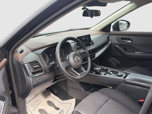 Used 2023 Nissan Rogue SV AWD/4WD image 10