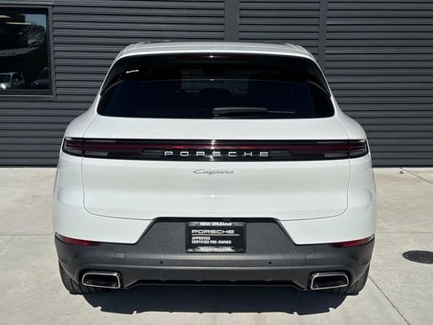 Used 2024 Porsche Cayenne image 12