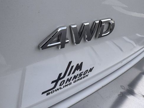 Used 2023 INFINITI QX80 Premium Select w/ Cargo Package image 11