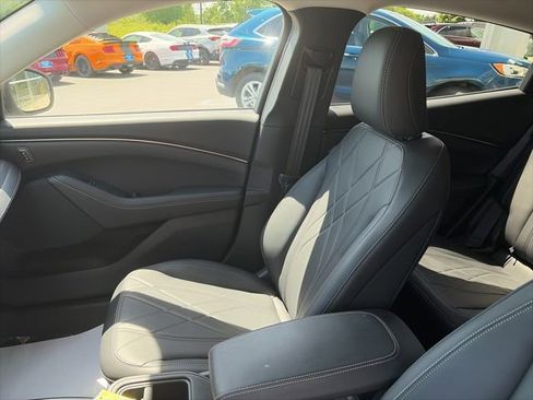 Used 2025 Ford Mustang Mach-E Select w/ Comfort Package Lite AWD/4WD image 12