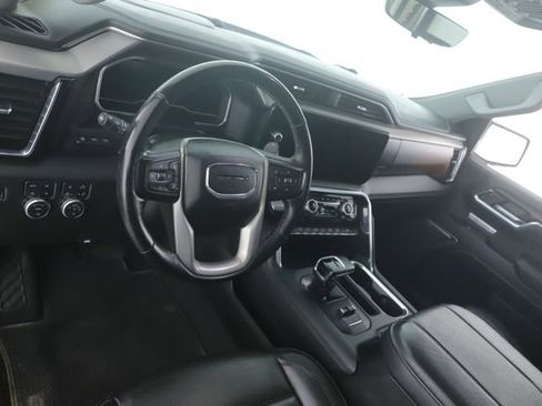 Used 2024 GMC Sierra 1500 Denali w/ Denali Reserve Package AWD/4WD image 18