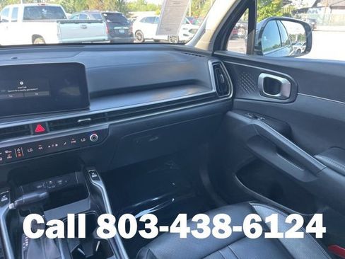 Used 2024 Kia Sorento S w/ Panoramic Sunroof Package FWD image 17