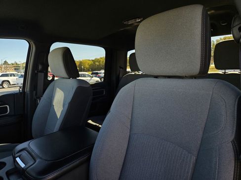 Used 2024 RAM 2500 Big Horn image 30