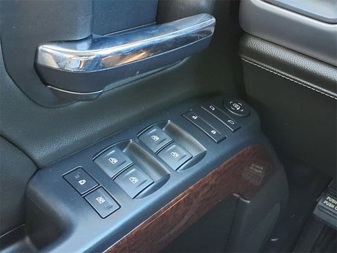 Used 2019 GMC Sierra 2500 SLE image 31