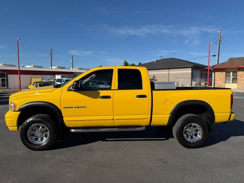 Used 2005 Dodge Ram 2500 Truck SLT w/ Sport Appearance Group AWD/4WD image 3