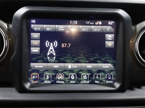 Used 2019 Jeep Wrangler Unlimited Sahara w/ Dual Top Group image 25