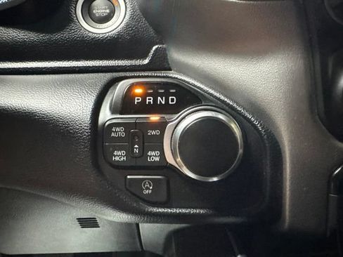 Used 2019 RAM 1500 Big Horn AWD/4WD image 13