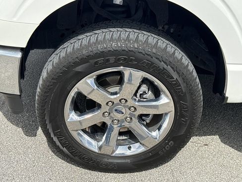 Used 2022 Ford F150 Lariat w/ Max Trailer Tow Package AWD/4WD image 13